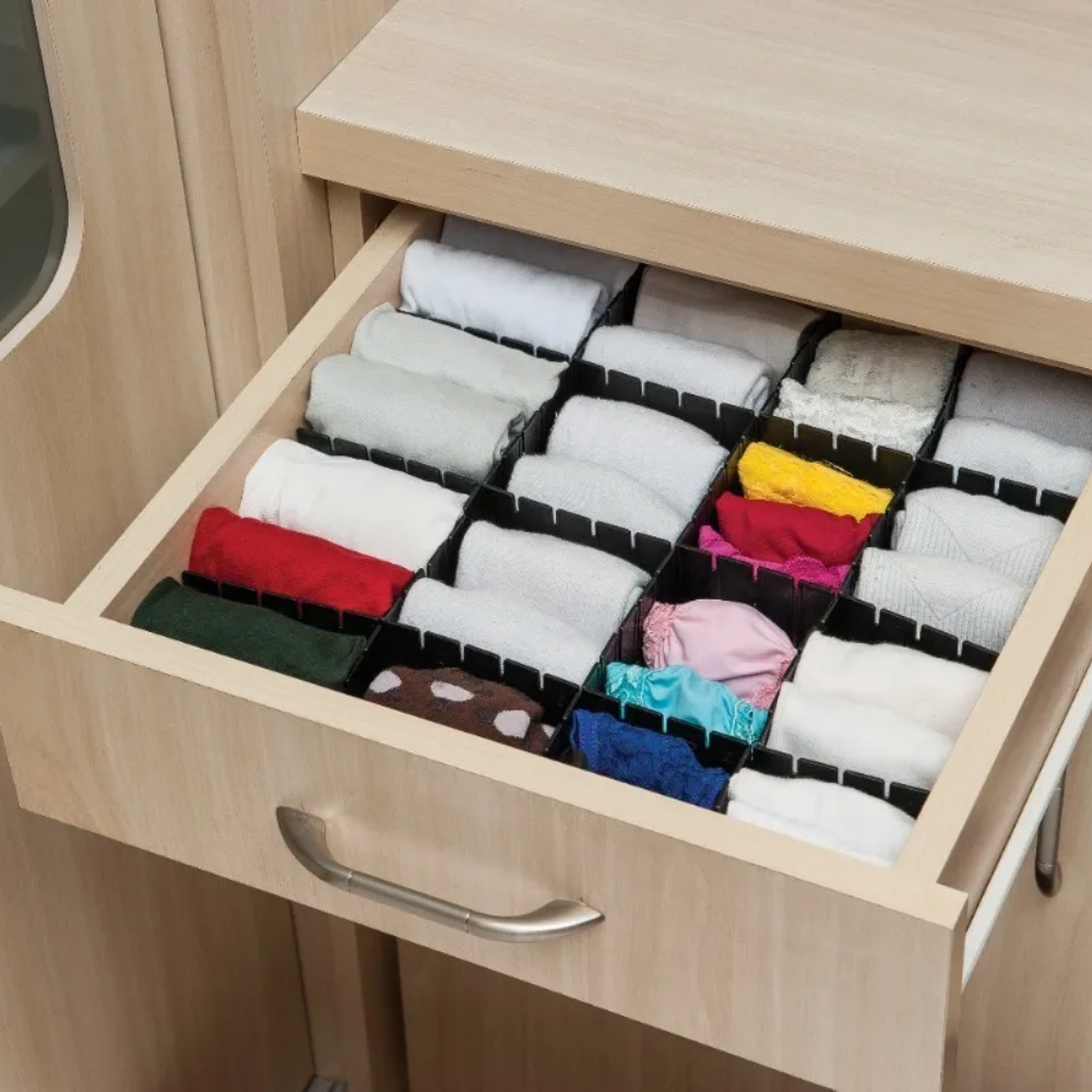 Organizador ajustable de cajon 5 Divisorias - 39x6x0.2 cm
